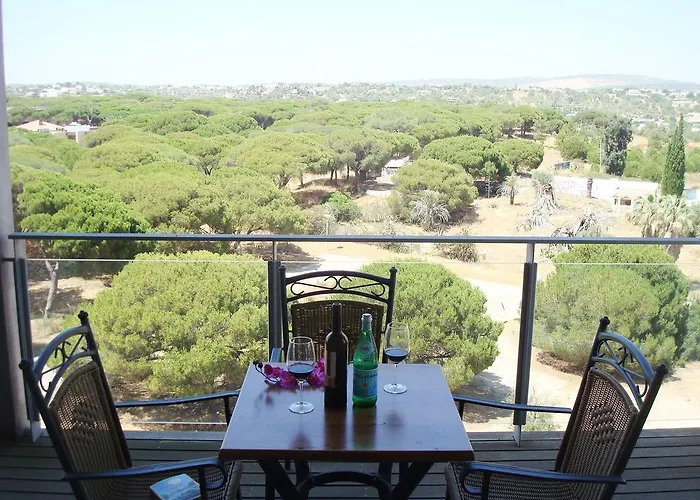 公寓 加韦图尔高尔夫俱乐部公寓酒店 *