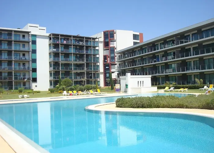 加韦图尔高尔夫俱乐部公寓酒店